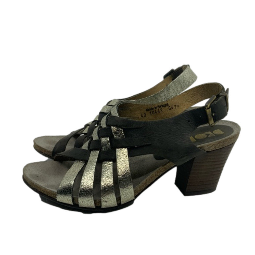 DKODE leather sandals